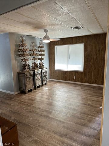 2975 12th Street, Clearlake, CA 95422