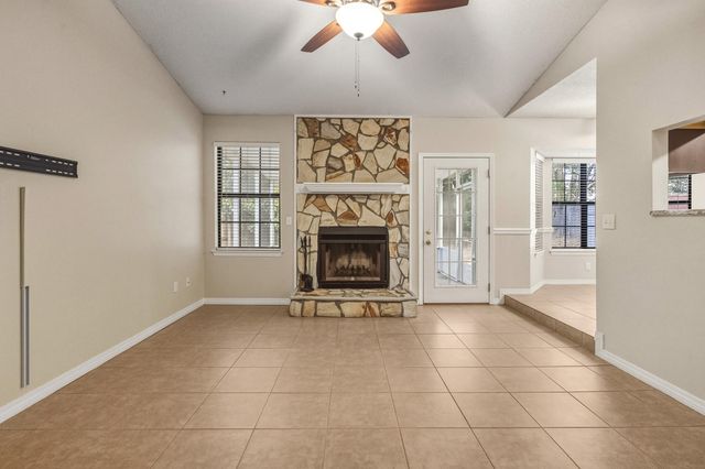 206 Esmond Court, Niceville, FL 32578