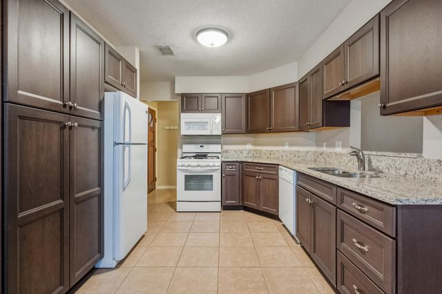 206 Esmond Court, Niceville, FL 32578