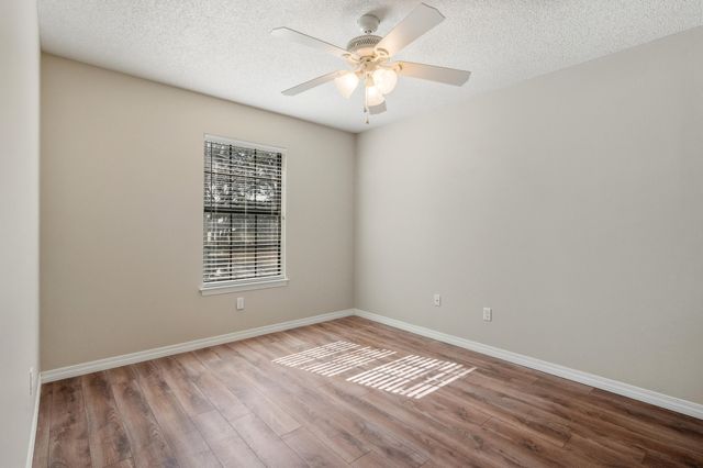 206 Esmond Court, Niceville, FL 32578