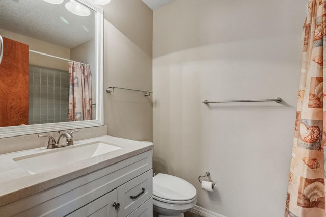 206 Esmond Court, Niceville, FL 32578