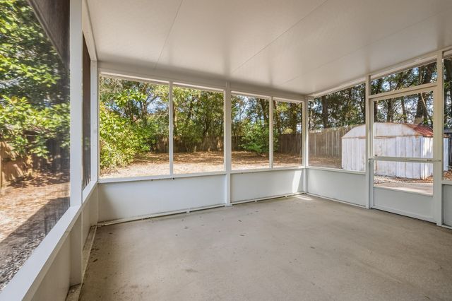 206 Esmond Court, Niceville, FL 32578