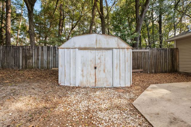 206 Esmond Court, Niceville, FL 32578