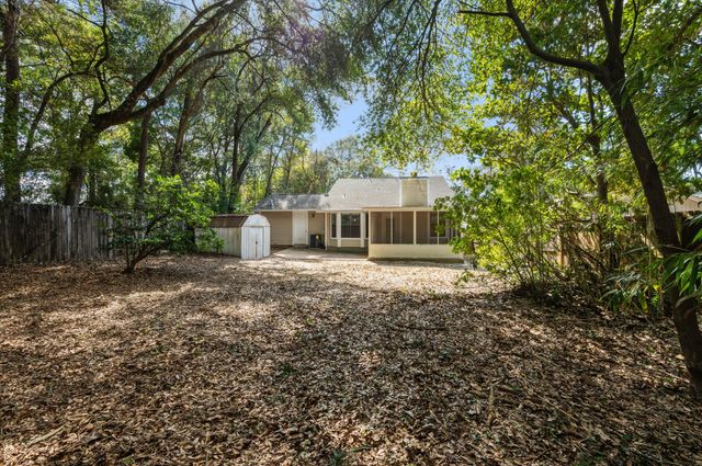 206 Esmond Court, Niceville, FL 32578