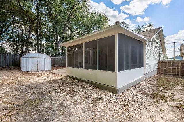 206 Esmond Court, Niceville, FL 32578