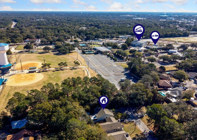 206 Esmond Court, Niceville, FL 32578