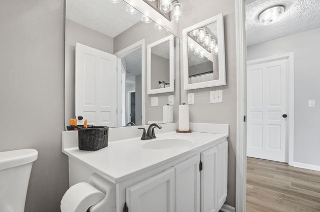 1199 Riva Ridge Boulevard, Columbus, OH 43230
