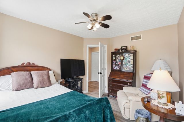 1199 Riva Ridge Boulevard, Columbus, OH 43230