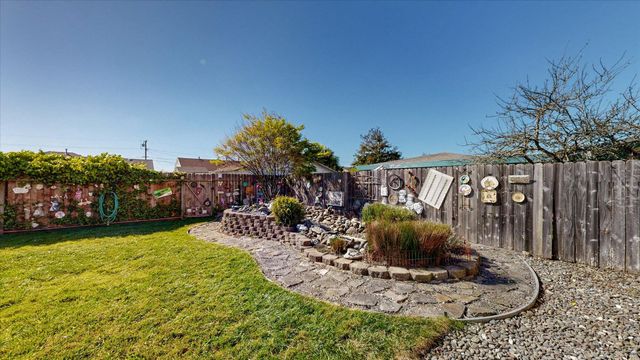 3570 Albee Street, Eureka, CA 95503