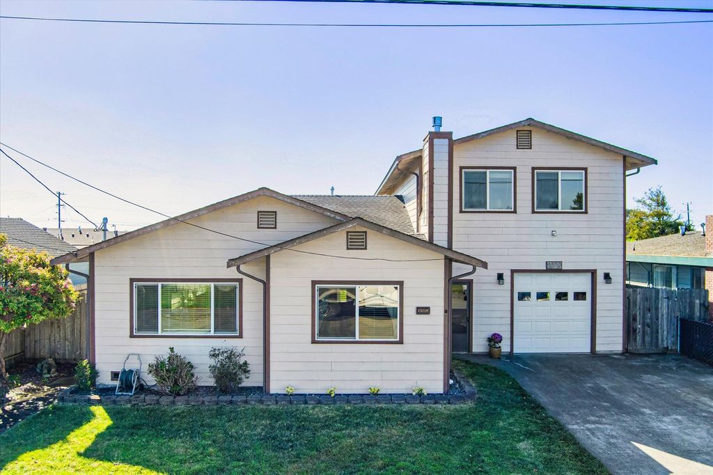 3570 Albee Street, Eureka, CA 95503