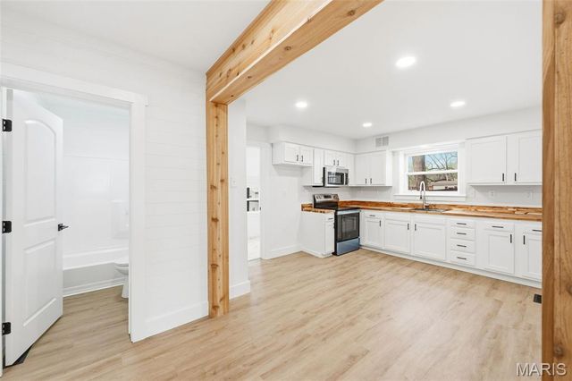 1020 W Cherry Street, Troy, MO 63379
