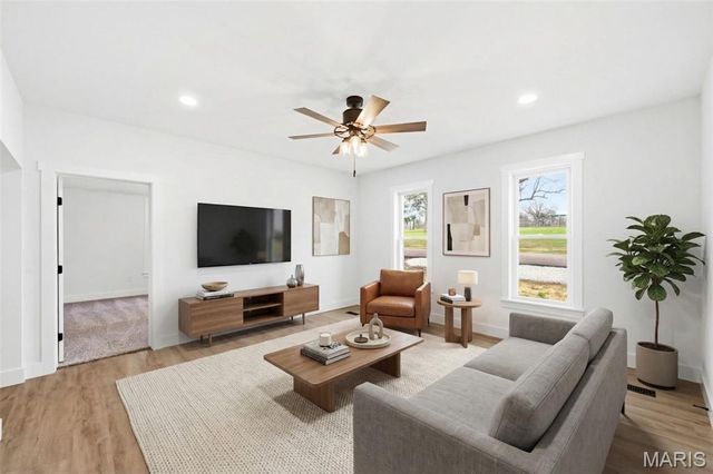 1020 W Cherry Street, Troy, MO 63379