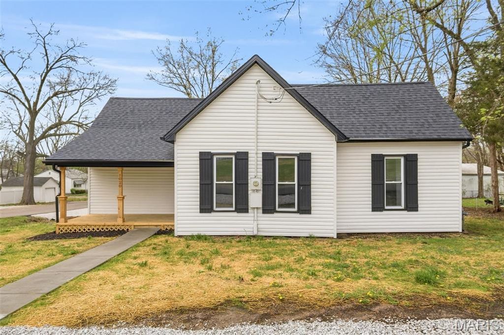 1020 W Cherry Street, Troy, MO 63379
