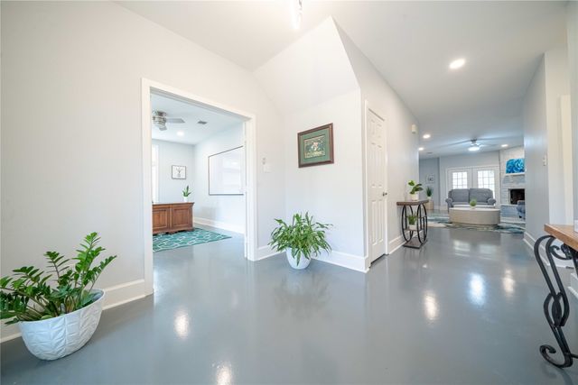 355 Evergreen Trail, Cedar Hill, TX 75104