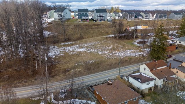 857 Venetia Rd, Peters Twp, PA 15367