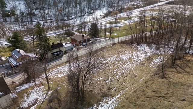 857 Venetia Rd, Peters Twp, PA 15367