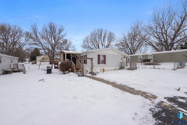 5809 W Wren Pl Place, Sioux Falls, SD 57107
