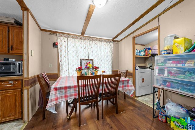 5809 W Wren Pl Place, Sioux Falls, SD 57107