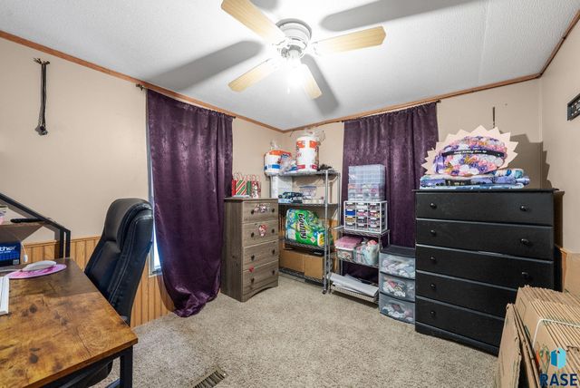 5809 W Wren Pl Place, Sioux Falls, SD 57107