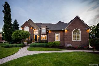 24935 Ravine Drive, Lyon Charter Township, MI 48178