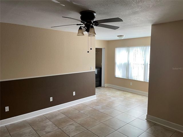 4512 COMMANDER DRIVE 1725, Orlando, FL 32822