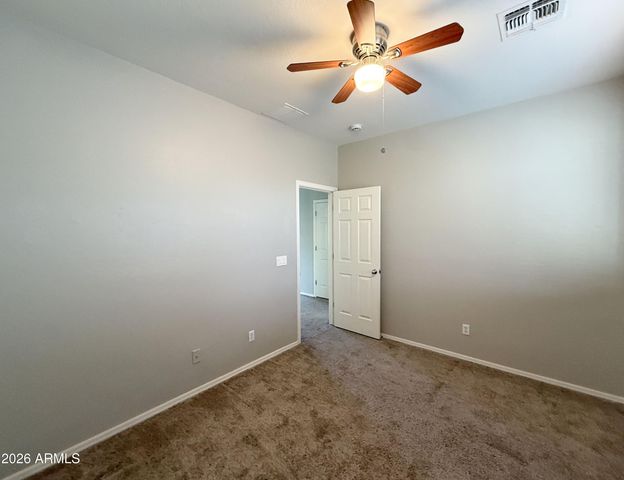 3013 S Sailors Way, Gilbert, AZ 85295