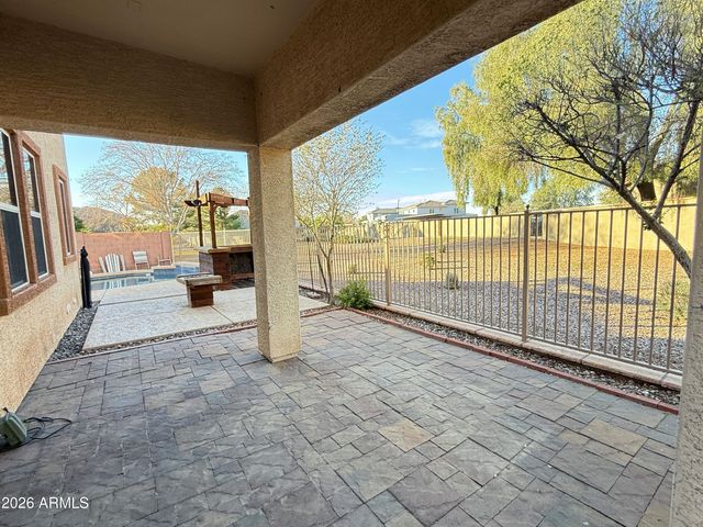 3013 S Sailors Way, Gilbert, AZ 85295