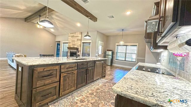 1026 County Road 3152, Kempner, TX 76539