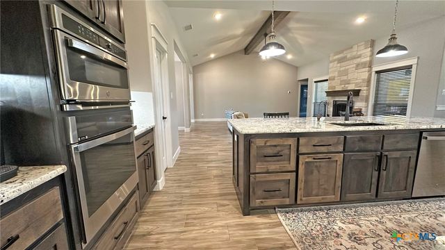 1026 County Road 3152, Kempner, TX 76539