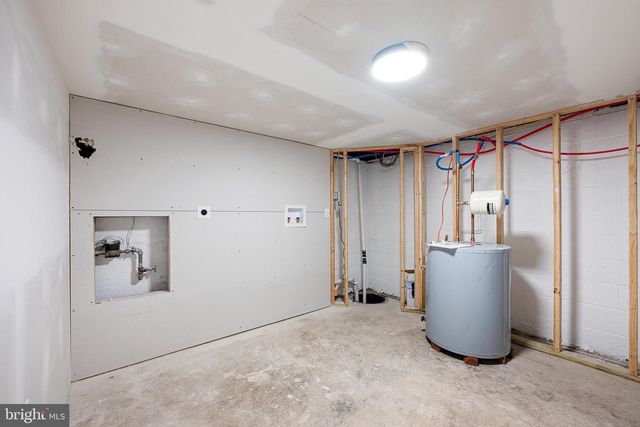 760 E LOOCKERMAN ST, Dover, DE 19901