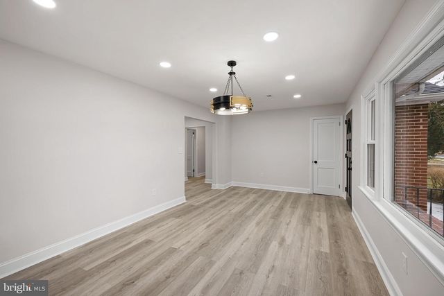 760 E LOOCKERMAN ST, Dover, DE 19901