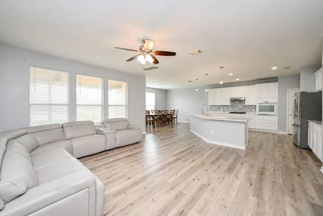 6638 Autumn Sunset Lane, Spring, TX 77379