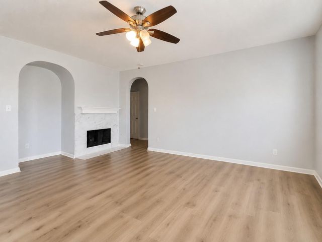 6638 Autumn Sunset Lane, Spring, TX 77379