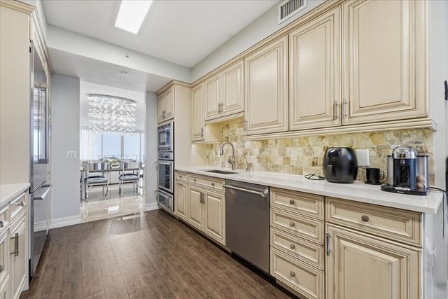 3200 N Ocean Boulevard N 703, Fort Lauderdale, FL 33308