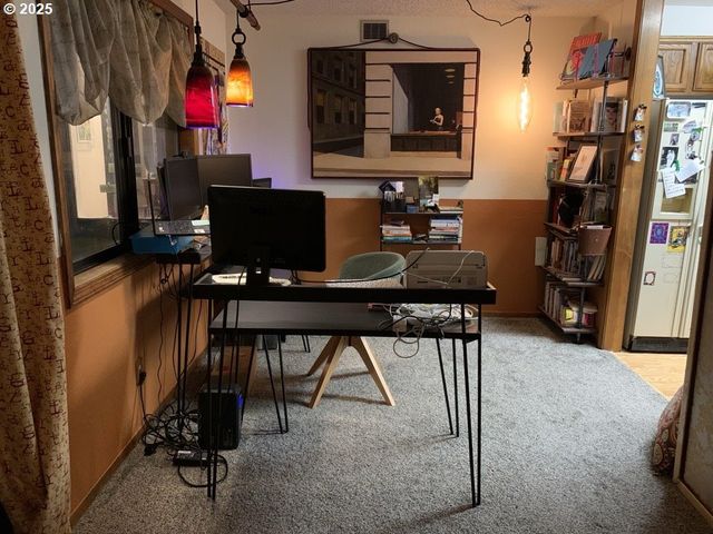 3511 SCOTT Ct, North Bend, OR 97459