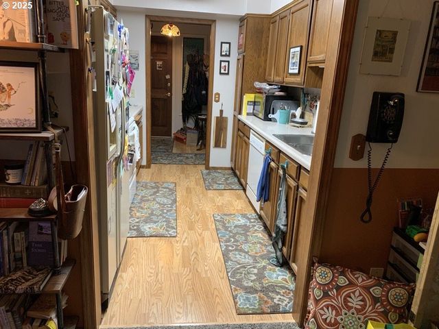 3511 SCOTT Ct, North Bend, OR 97459