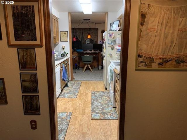 3511 SCOTT Ct, North Bend, OR 97459