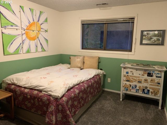 3511 SCOTT Ct, North Bend, OR 97459