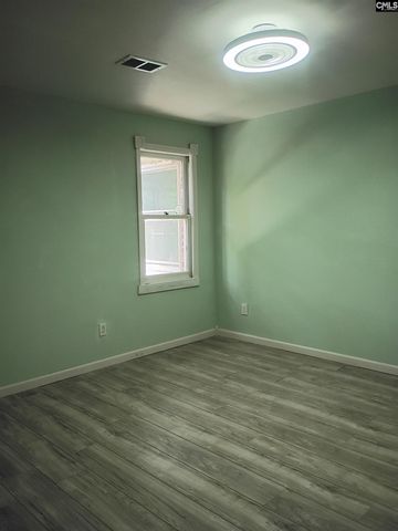 1517 N Woodstream Road, Columbia, SC 29212