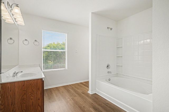 937 Iona Drive, Fort Worth, TX 76120