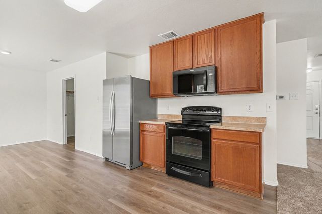 937 Iona Drive, Fort Worth, TX 76120