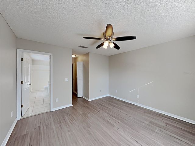 2184 HEATHWOOD CIRCLE, Orlando, FL 32828