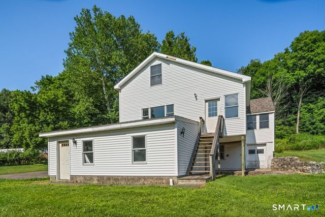30 Old Middle Road, Brookfield, CT 06804