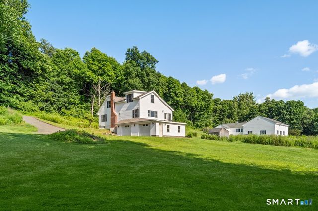 30 Old Middle Road, Brookfield, CT 06804
