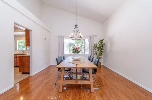 3 Old Wood, Phillips Ranch, CA 91766