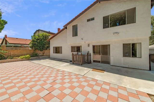 3 Old Wood, Phillips Ranch, CA 91766