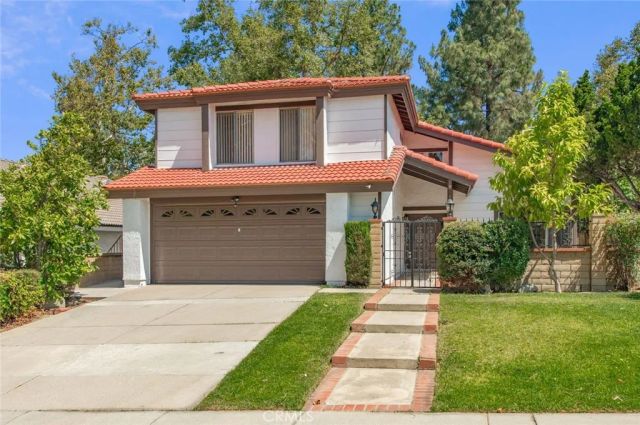 3 Old Wood, Phillips Ranch, CA 91766