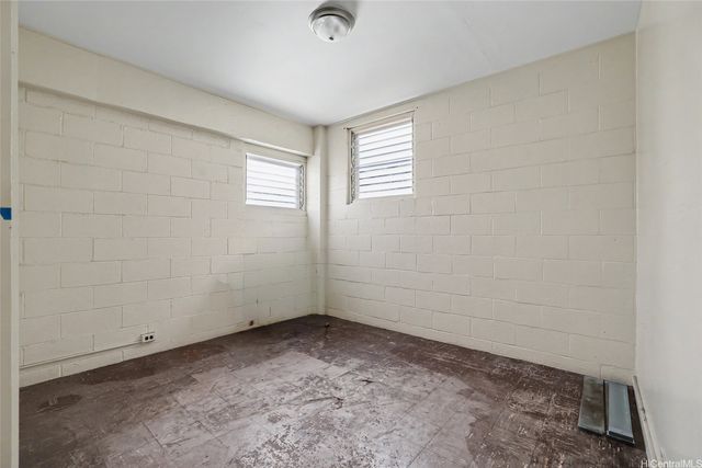 1823 Democrat Street, Honolulu, HI 96819