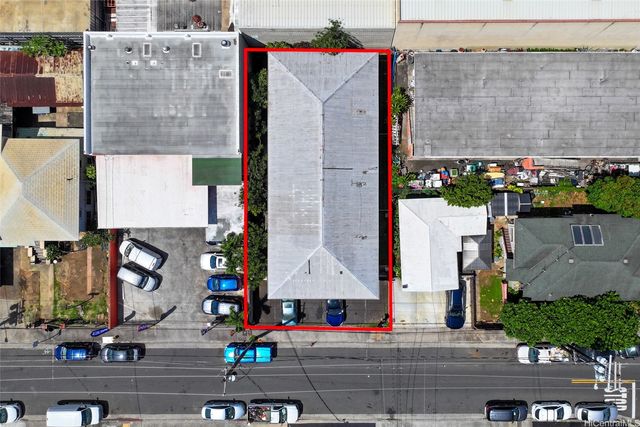 1823 Democrat Street, Honolulu, HI 96819