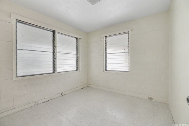 1823 Democrat Street, Honolulu, HI 96819